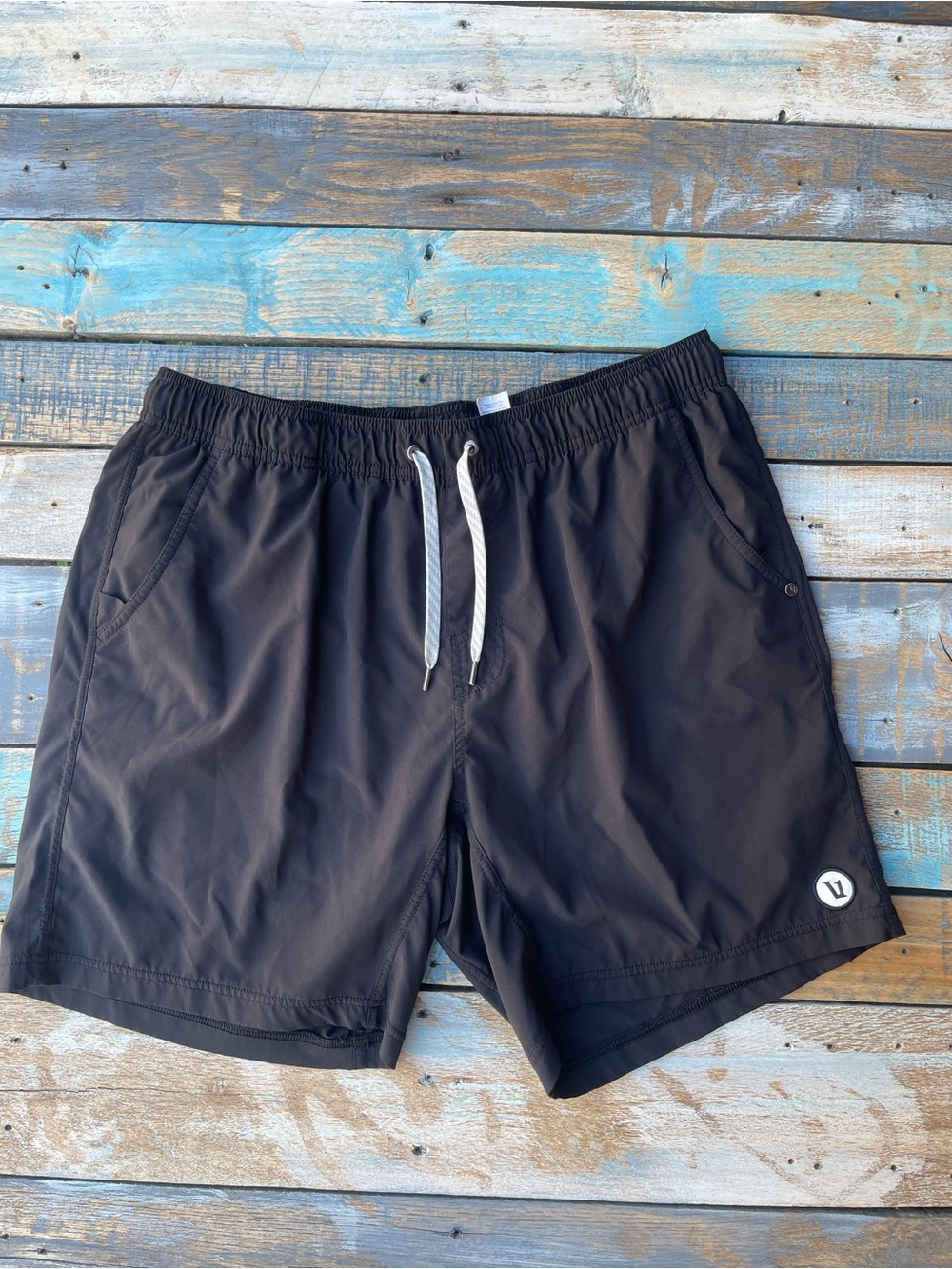 Vuori Men's Black V302 Performance Athletic Board Shorts XXL Extra Large